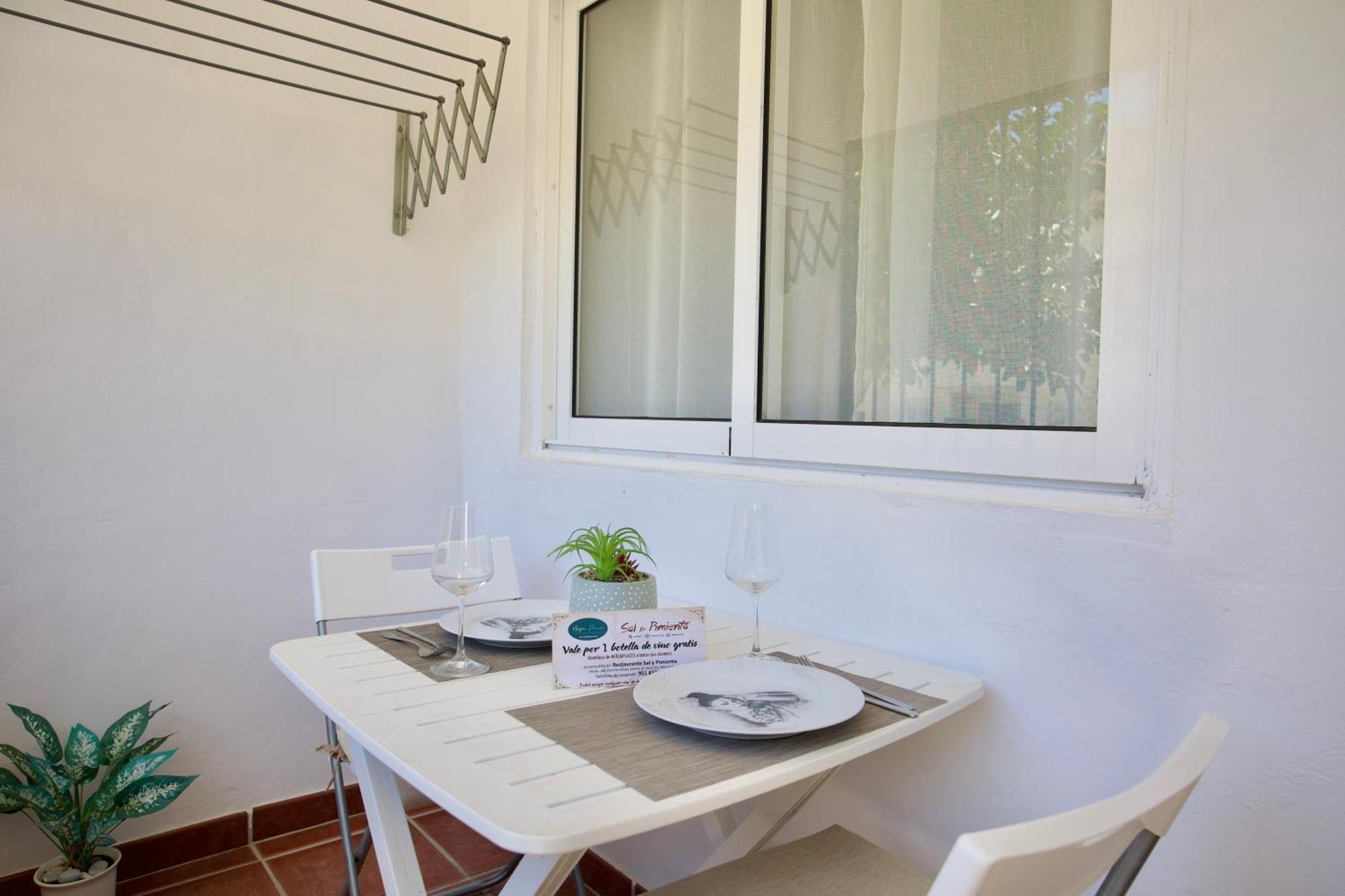 Apartamento Cerca De La Playa Torrecilla Nerja Exterior foto
